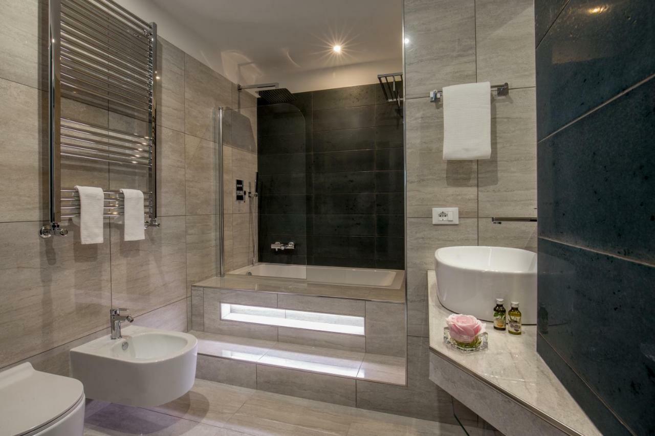 Gcf Luxury Suites, Guest House روما المظهر الخارجي الصورة